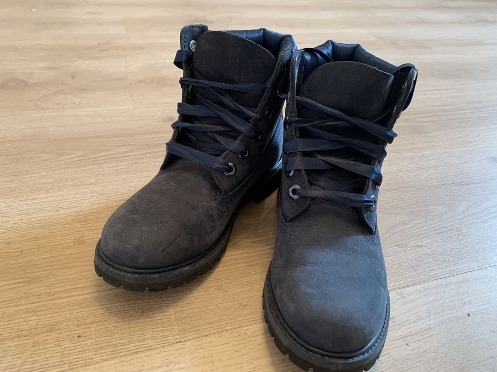 Оригінальні черевики Timberland темно-синього кольору