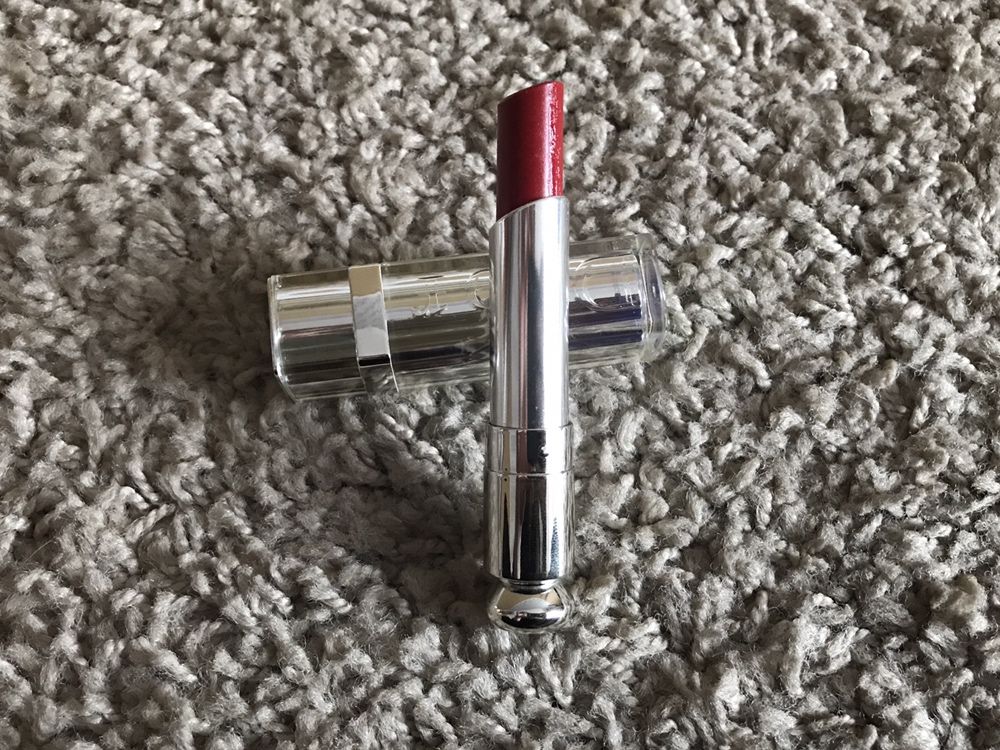 Dior Addict 963 Red Carpet pomadka szminka do ust czerwona