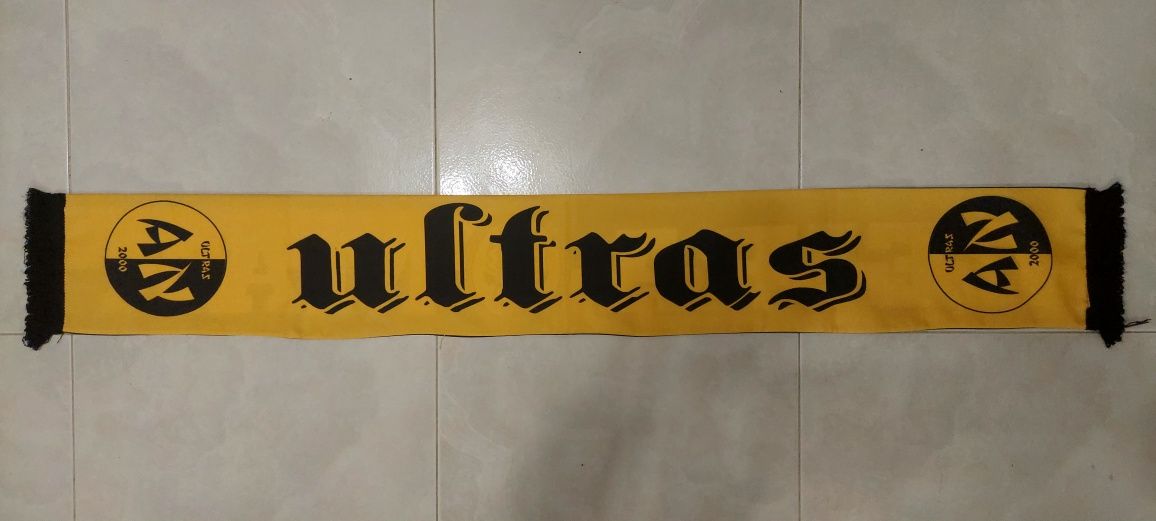 Cachecol Ultras Beira Mar