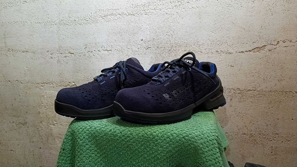 Buty robocze UVEX 1 S1 SRC r.41 stan bardzo dobry