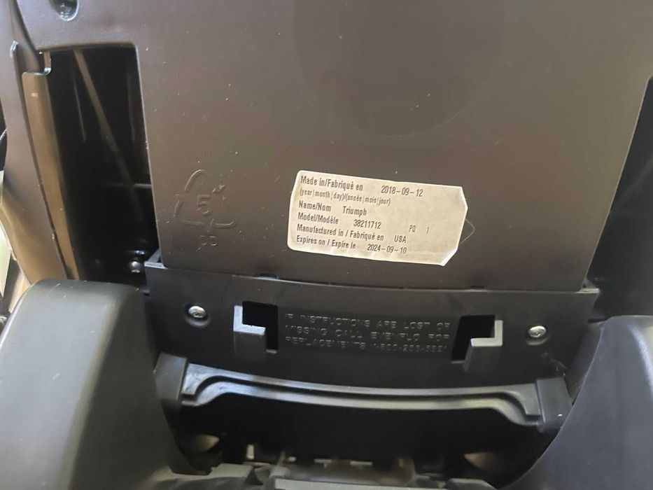 Автокрісло Evenflo Triumph LX гр.0+/1/2 2,3 кг до 29,4 кг Charleston