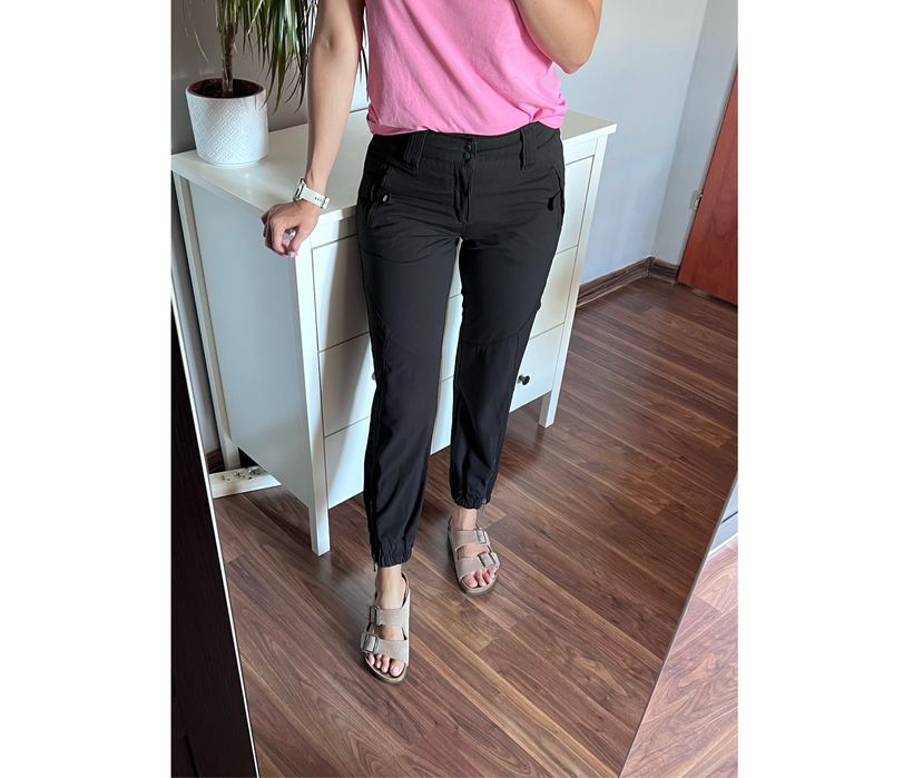 36(S) czarne spodnie joggery Lindex