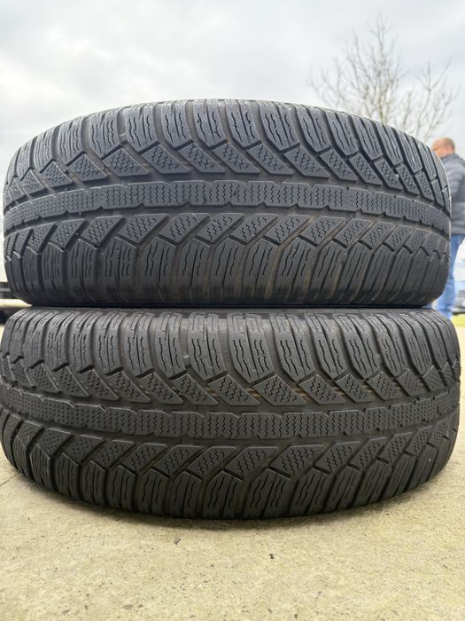 215/65/16 Semperit Master Grip 2