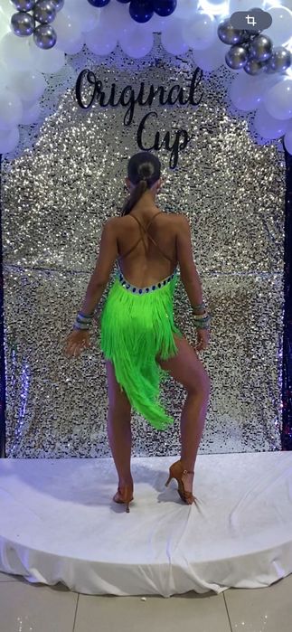 Сукня для латини