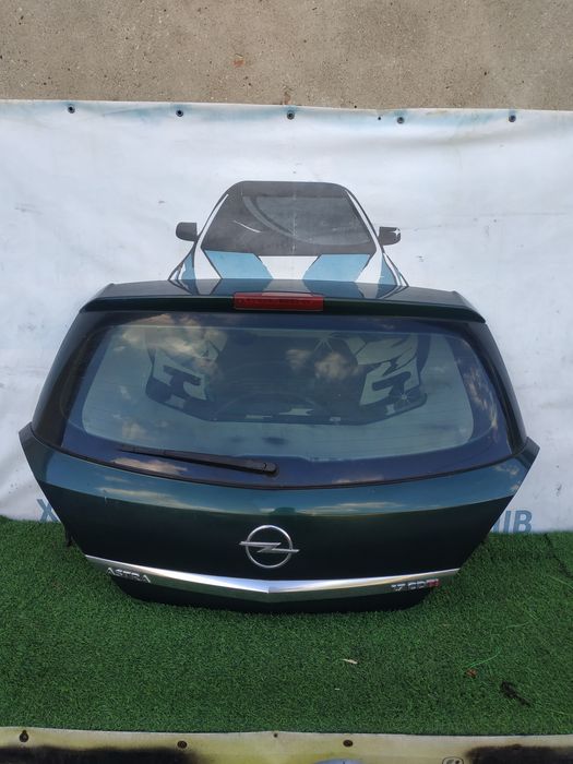 Кришка багажніка Opel Astra H Хечбек