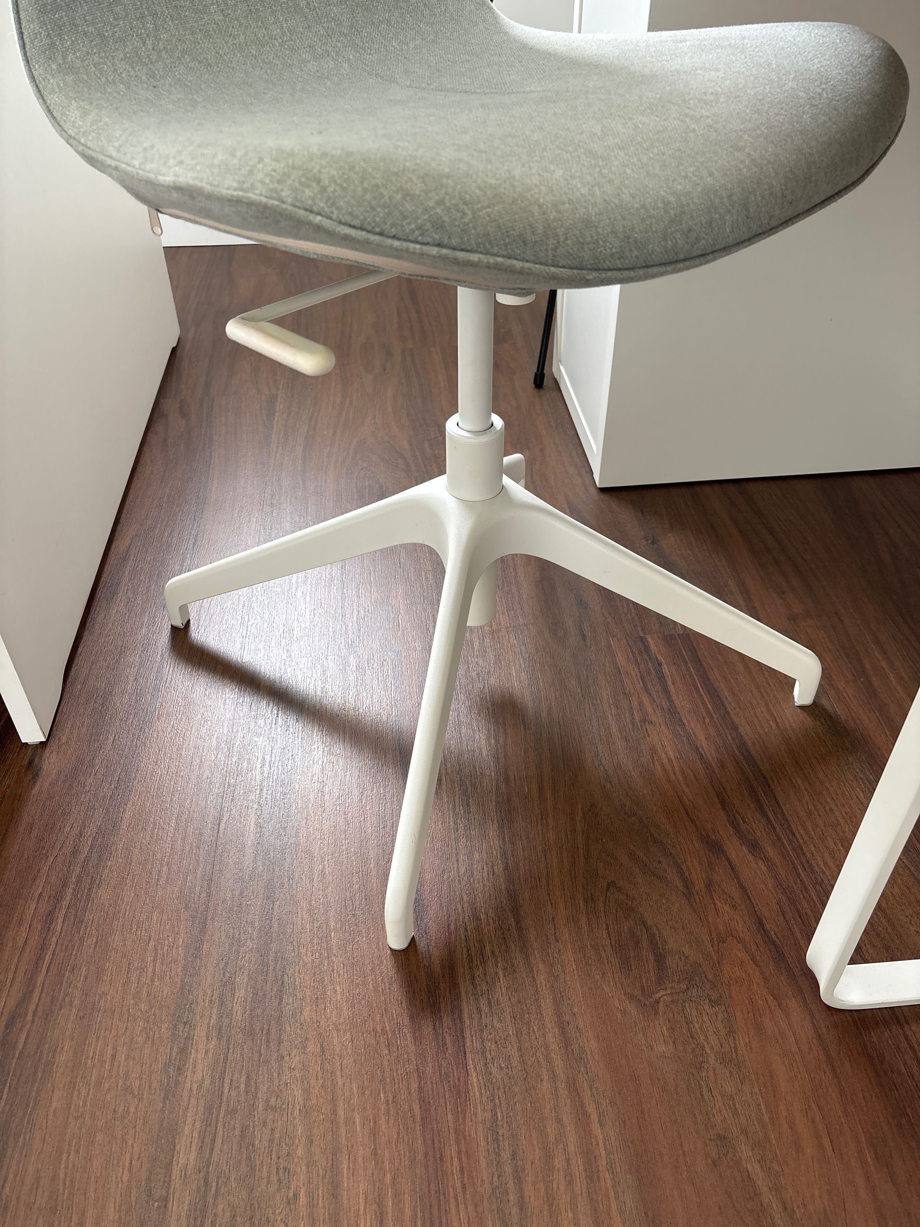 Cadeira Ikea Langfjall