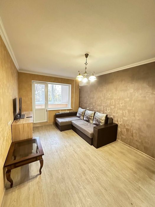 Здам однокімнатну квартиру по Грушевського