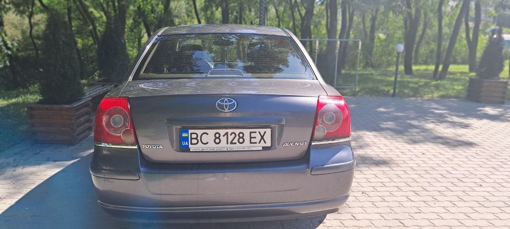 Продам Toyota Avensis