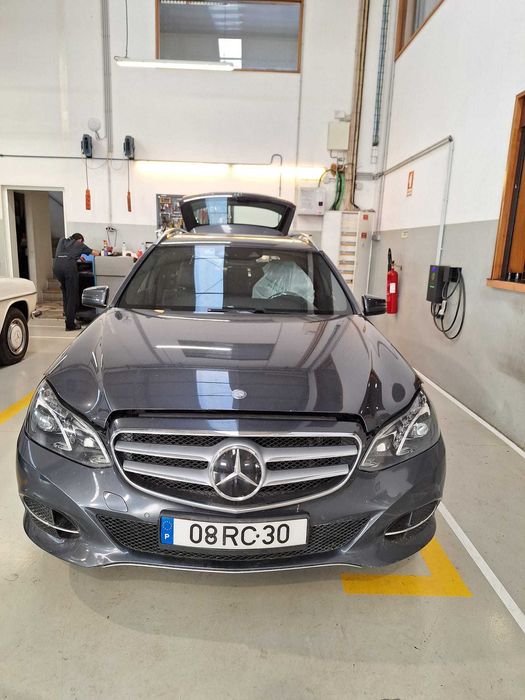 carrinha mercedes E300 bluetec hybrid - com avaria
