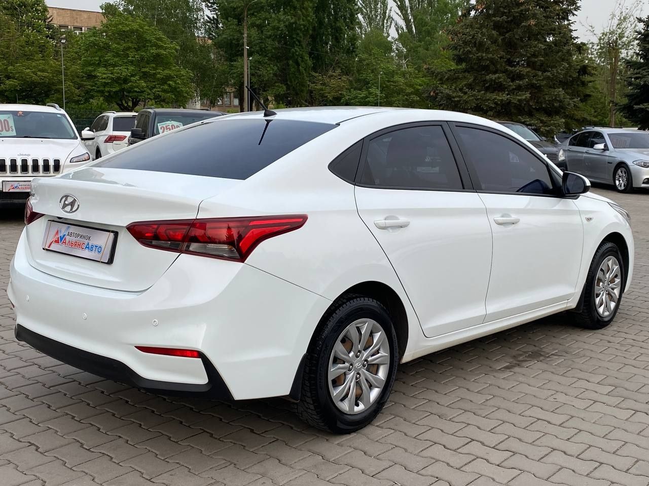 Hyundai (62) Accent (ВНЕСОК від 15%) Альянс Авто Кривий Ріг