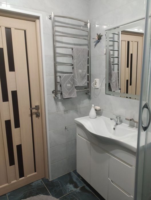 Квартира 2 кімнатних 80м2 вул.Корольова