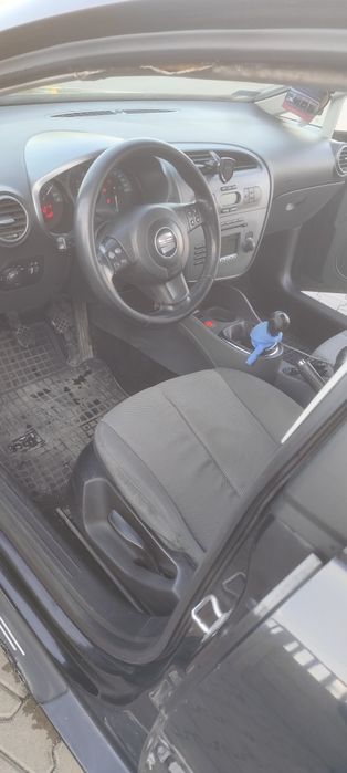 Sprzedam seat Leon 2