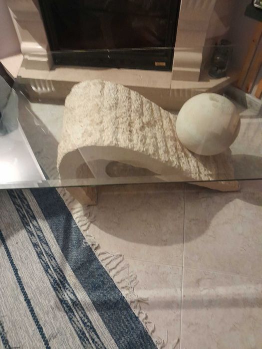 Mesa de sala em vidro