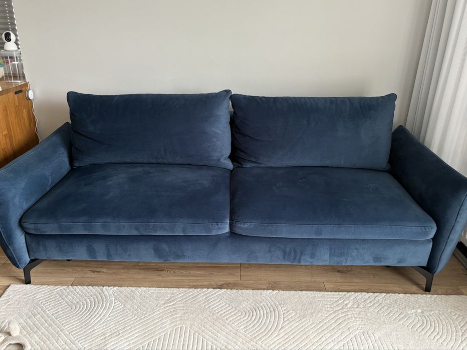 Sofa rozkładana granatowa MIDORI + podnóżek
