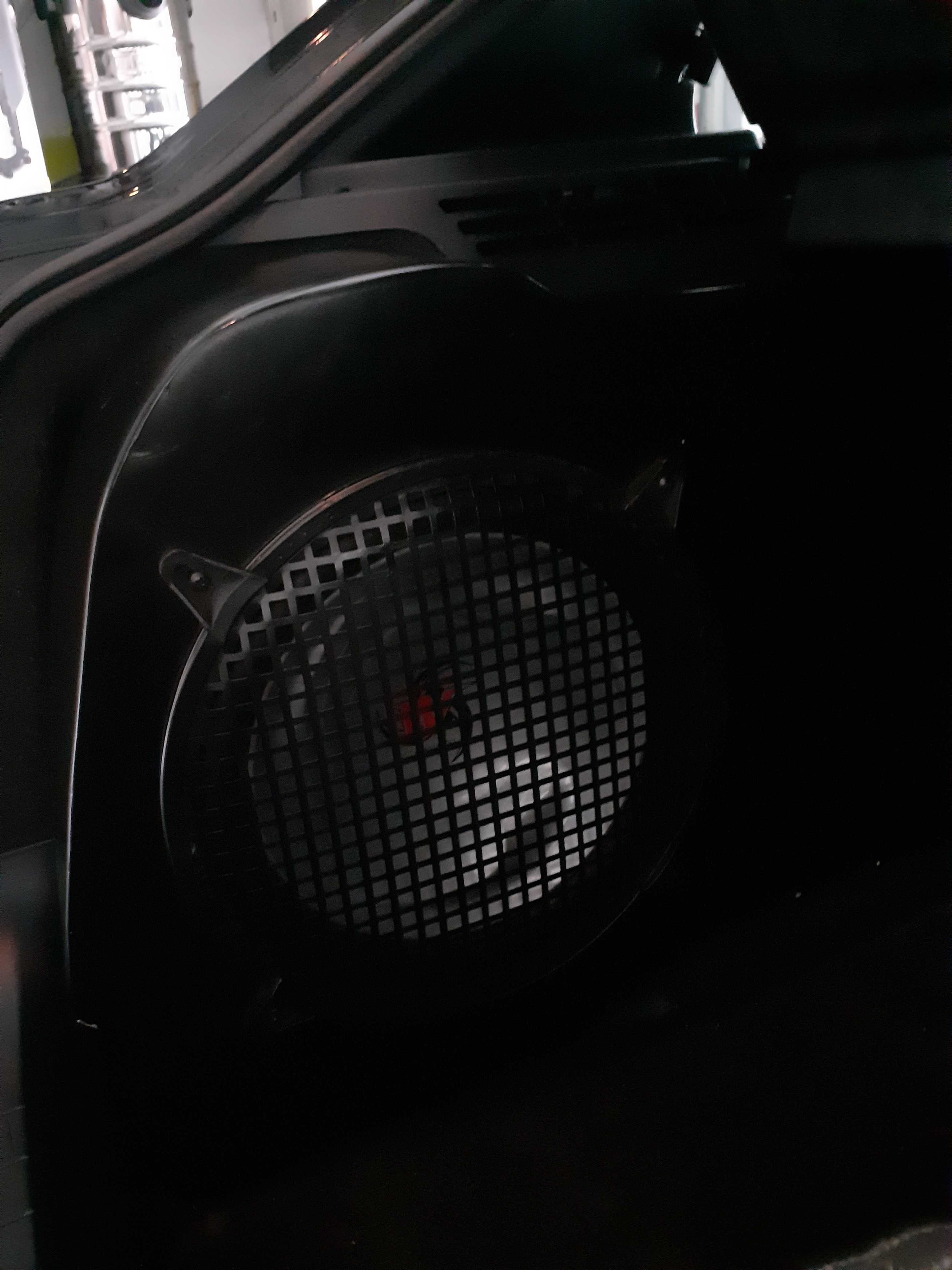 Caixa Subwoofer BMW