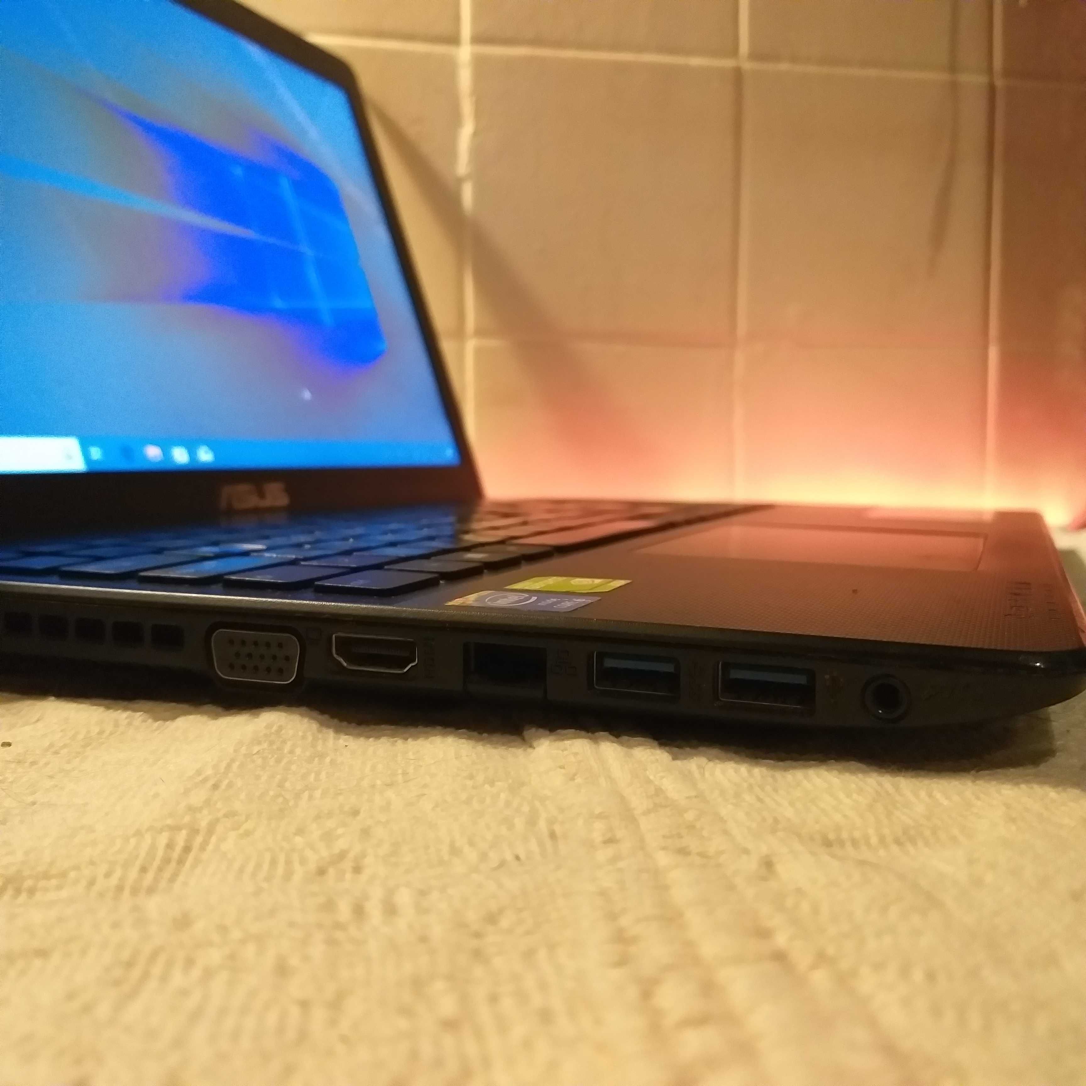 Portátil Asus Intel Core I5-4210U x552L (Disponível)