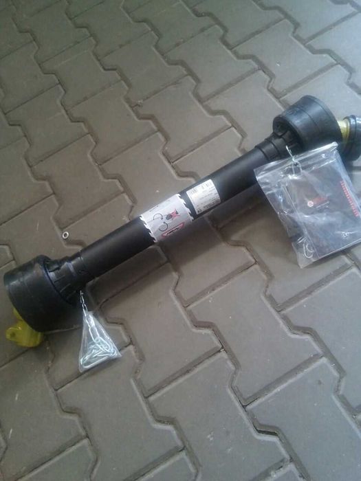 Карданний вал, кардан оприскувача лійки копалки фрези косарки Польща