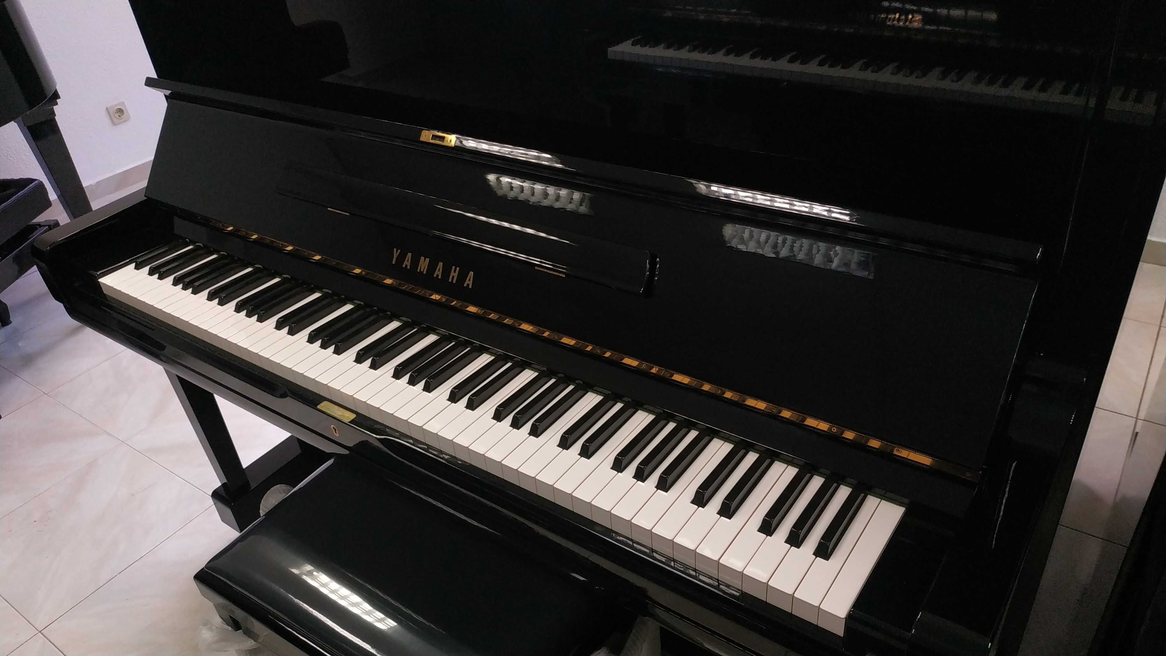 Piano Vertical Yamaha U3