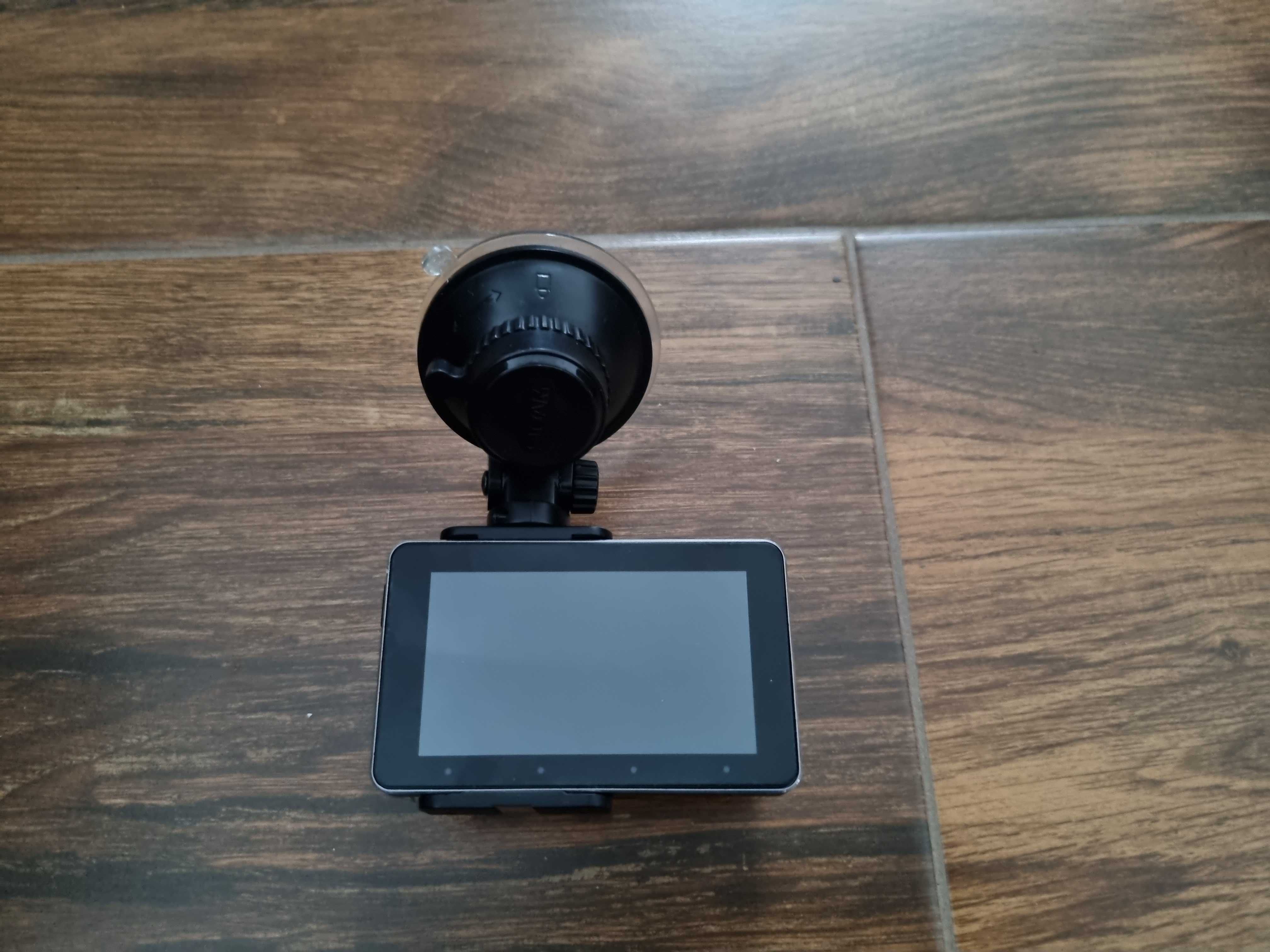 Kamera samochodowa SJCAM SJDASH z kondensatorem