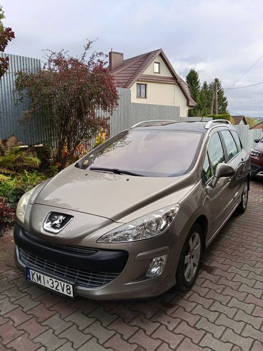 Sprzedam samochód osobowy marki Peugeot 308 SW