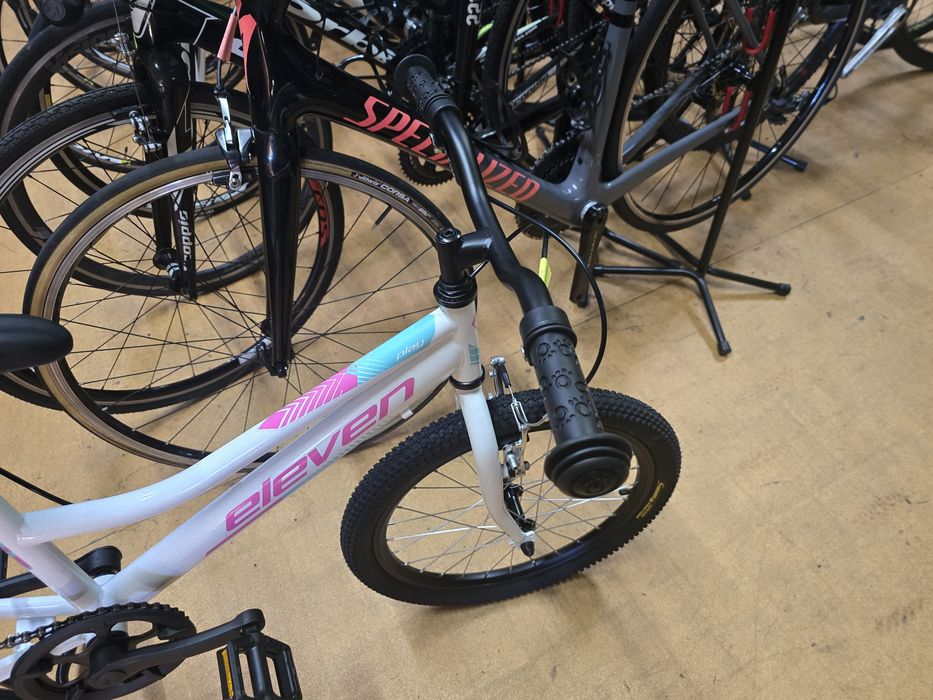 Bicicleta de menina roda 20 nova