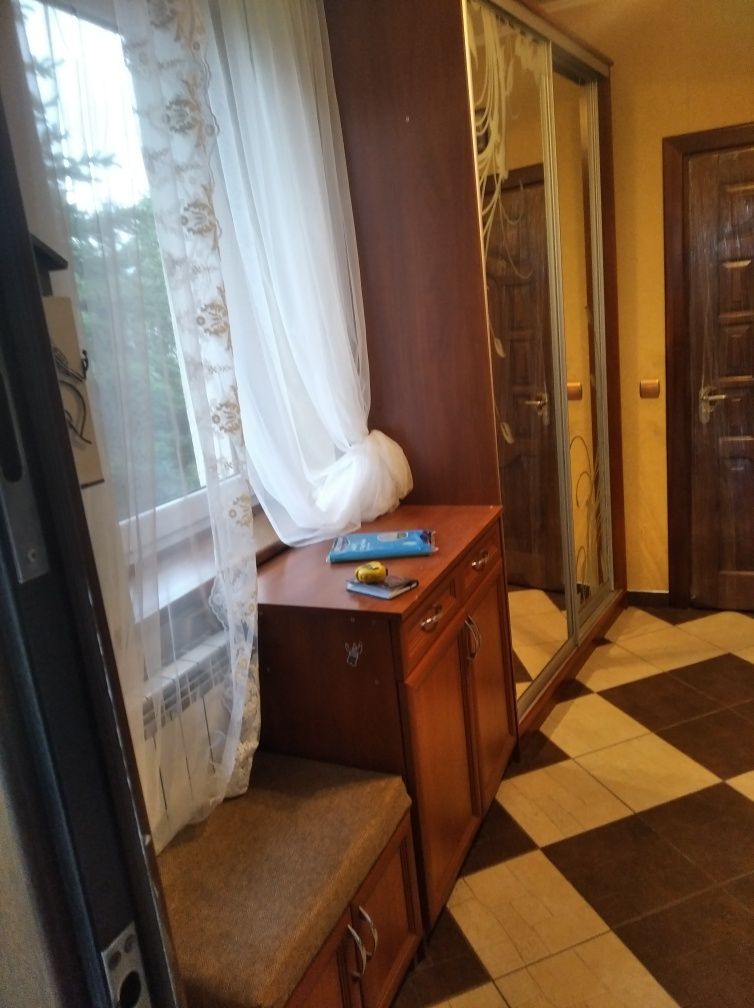 Терміново Прихожа шафа купе стінка в доброму стані