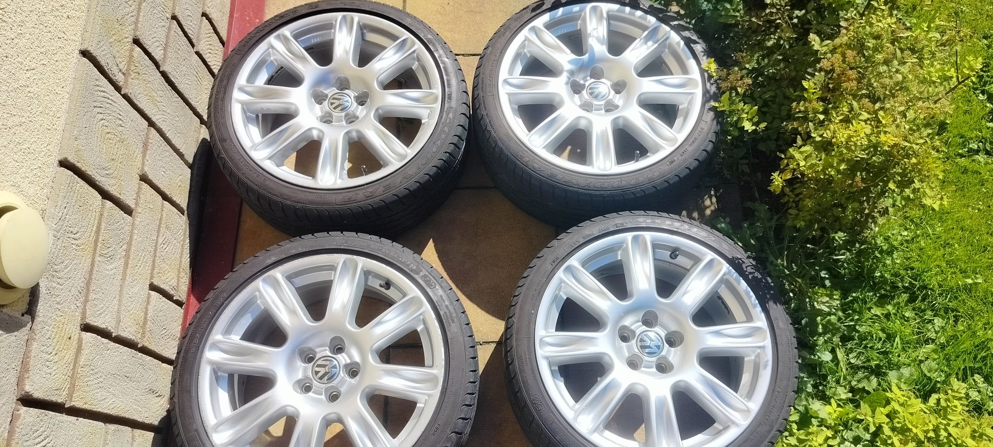 Alufelgi BBS RW 17 + opony Goodyear Efficientgrip 215/40 R17