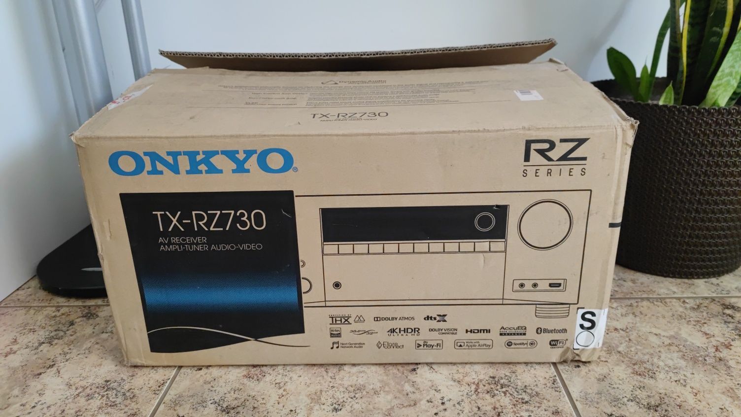 Receptor A/V Onkyo TX-RZ730