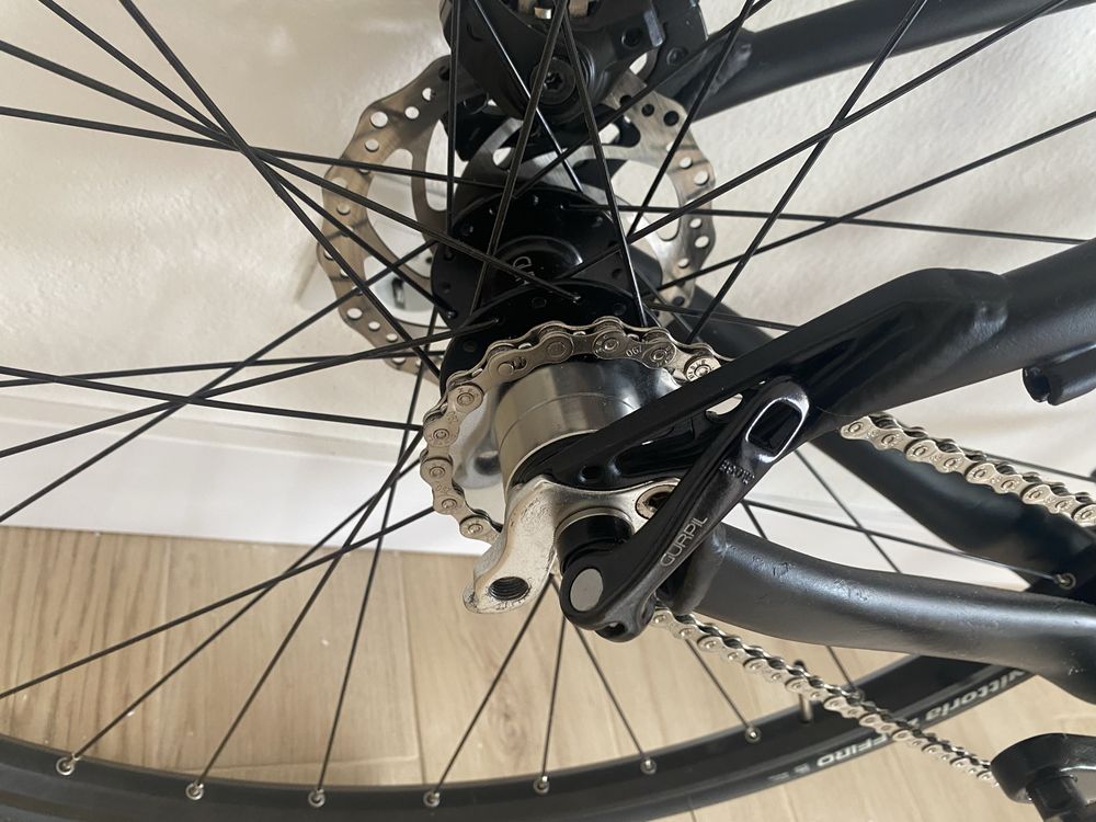 Bicicleta “estrada/cidade” single speed