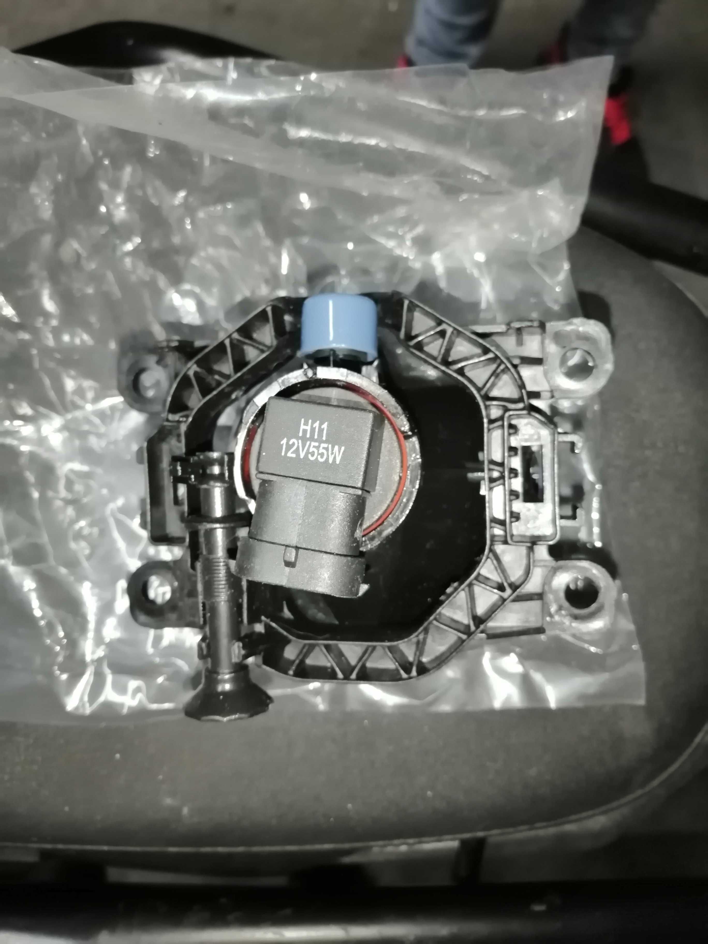 Farol de nevoeiro NOVO para Renault MEGANE IV e outros.