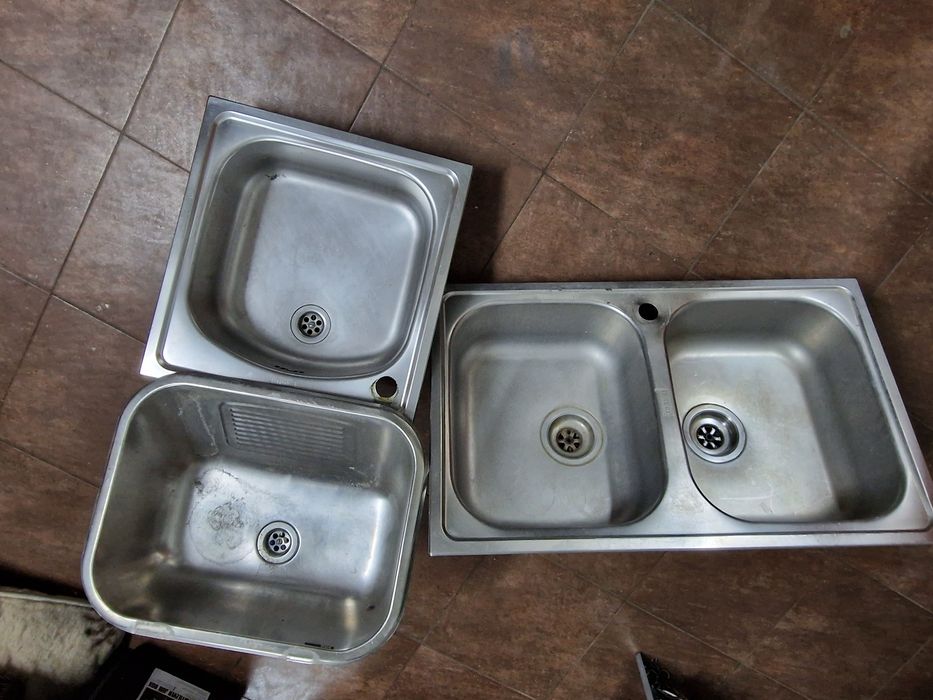 Zlew że stali nierdzewnej