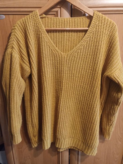 Sweter damski musztardowy r.3 xl