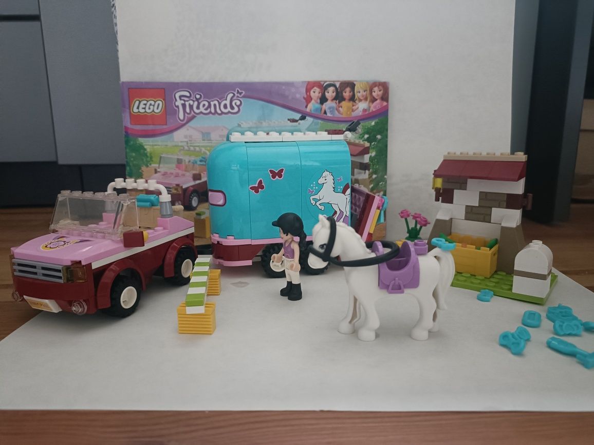 LEGO Friends Przyczepa dla konia Emmy 3186