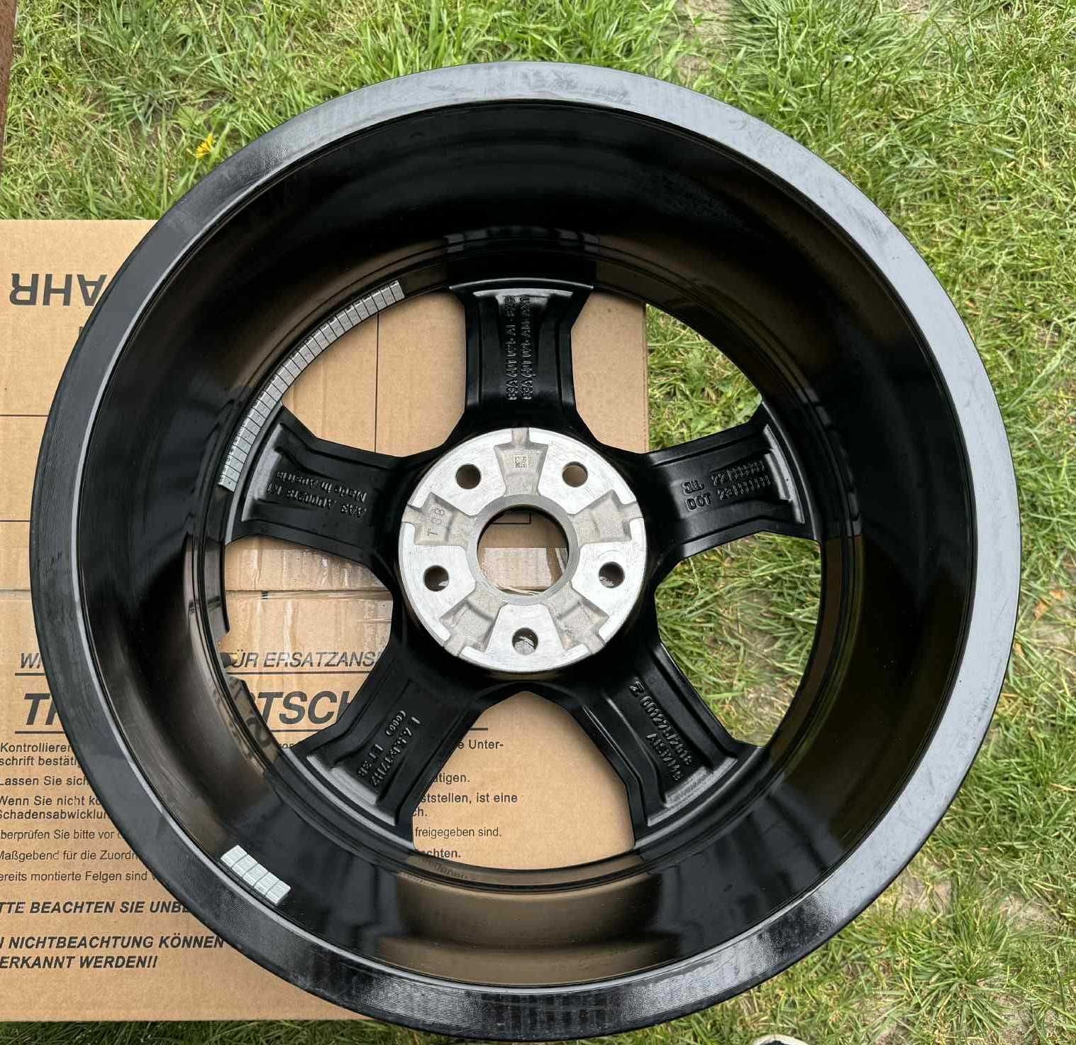 Alufelgi 5x112 r17 VW NOWE ORG Passat Jetta Touran Tiguan CC Shara 38#