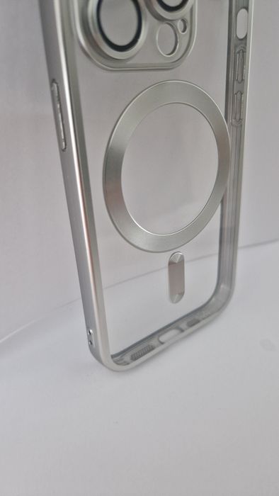 Metallic Magsafe Case do Iphone 14 Pro Srebrny