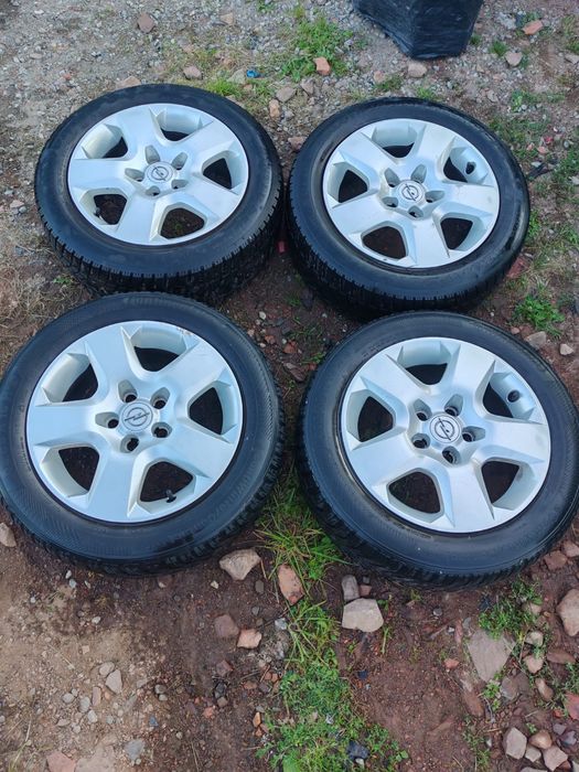 Felgi Stalowe Strukturalne Opel Vectra Astra Zafira 16 5x110