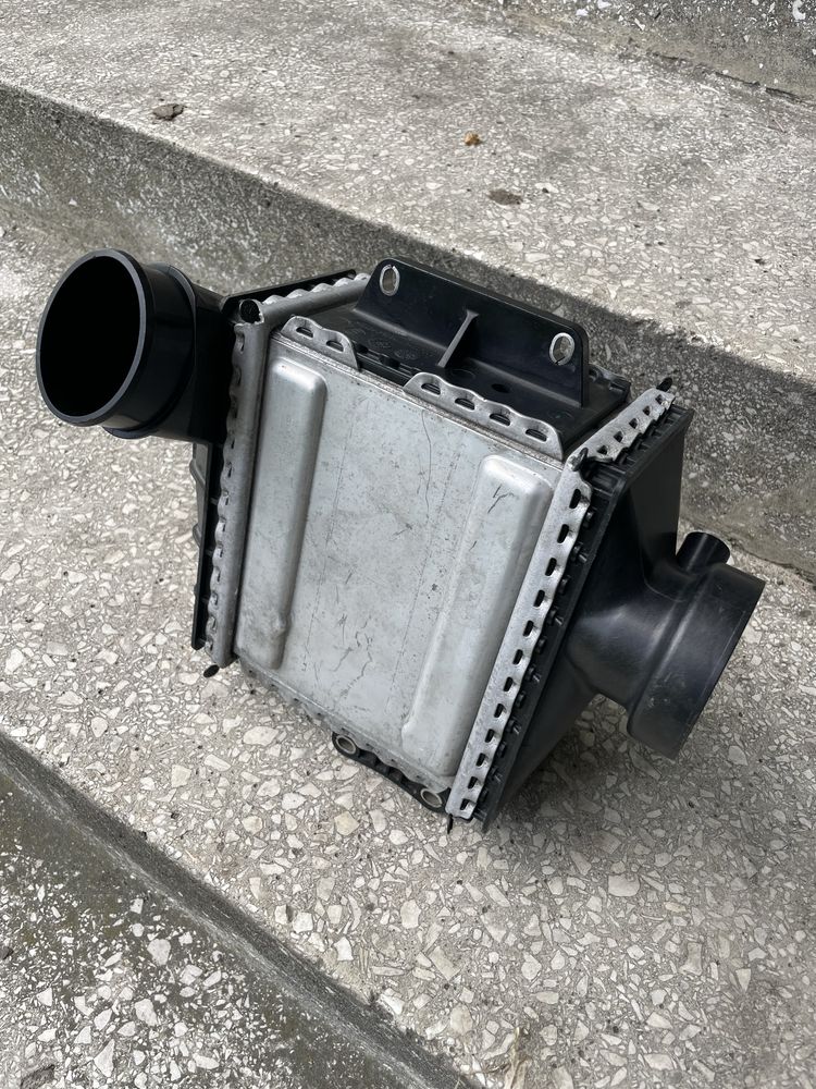 Intercooler Mercedes W205 c220d w pelni sprawny