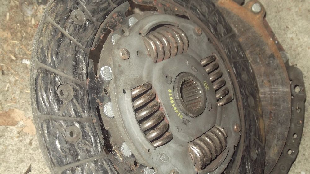 sprzeglo skrzynia silnik alternator 01244`15006 mondeo mk2 mk1 1.8 2.0