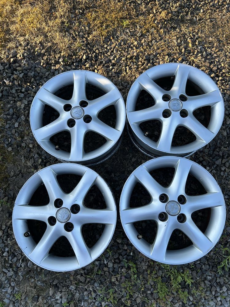 Alufelgi oryginalne do Toyoty Corolli E12