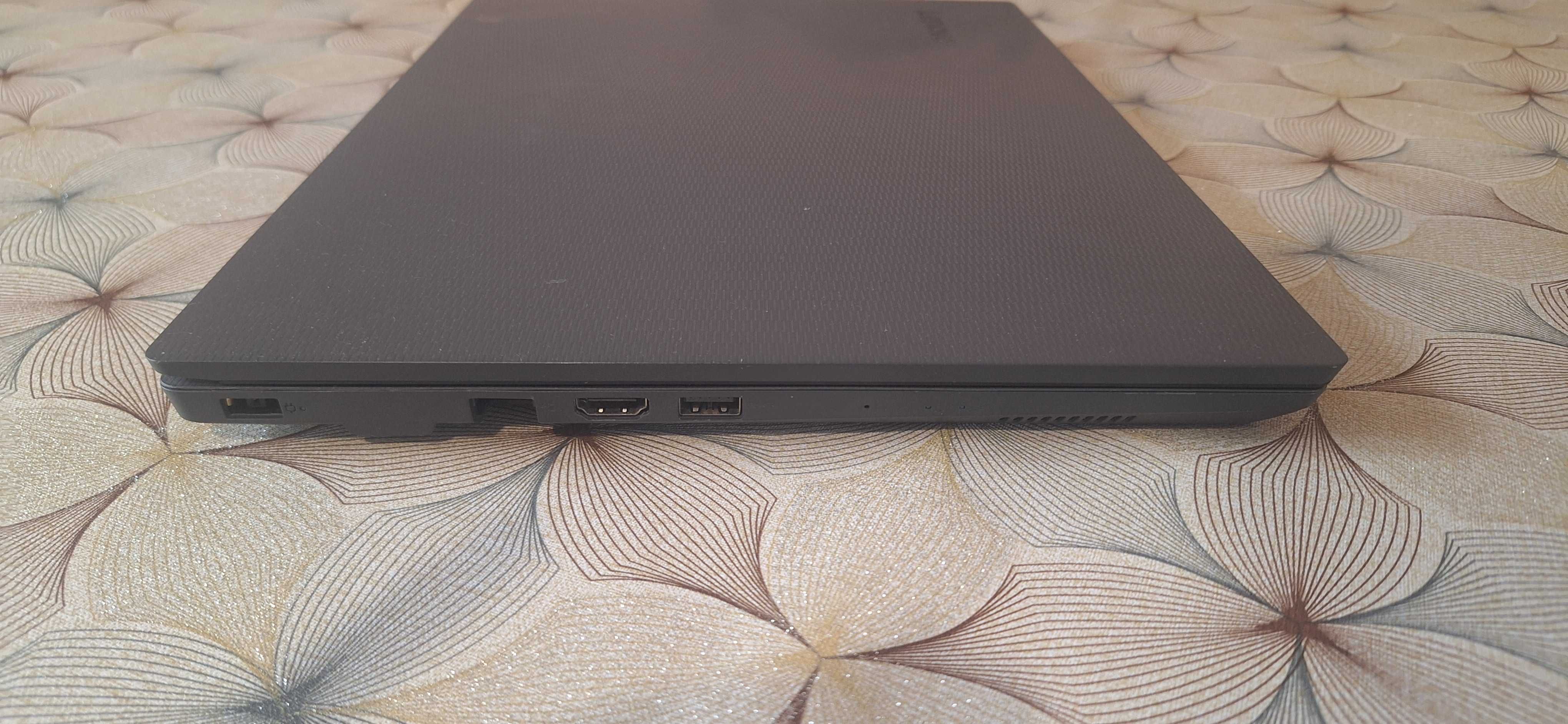 Lenovo V130-14IKB i5-8250U/20GB/14'FHD/256SSD/W10