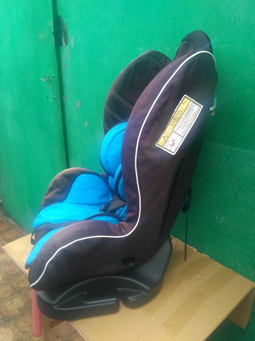Автокресло детское от 9мес до 4 лет