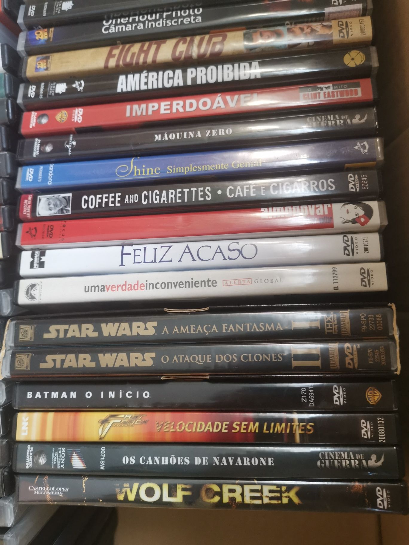 70 DVD's   Diversos, Batman, Starwars Etc