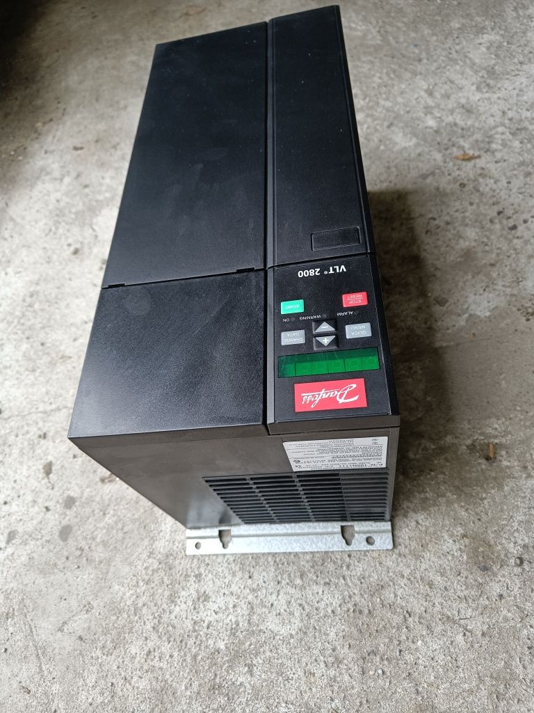 Falownik Danfoss VLT 2880, VLT 2800,  18.3 kvA, 24A
