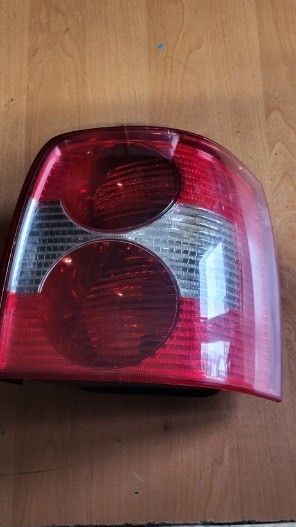 lampa prawa TYŁ VW VOLKSWAGEN PASSAT B5 LIFT KOMBI