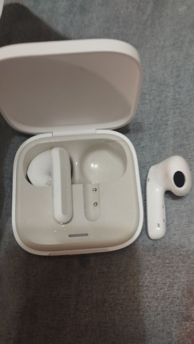 Продаються навушники нові Redmi Buds 6 Active 6