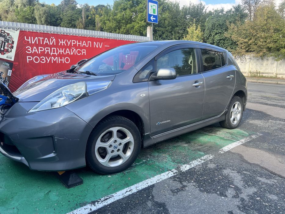 Без торгаNissan leaf 2014 78% залишок батареі запас ходу 130км.Вебаста
