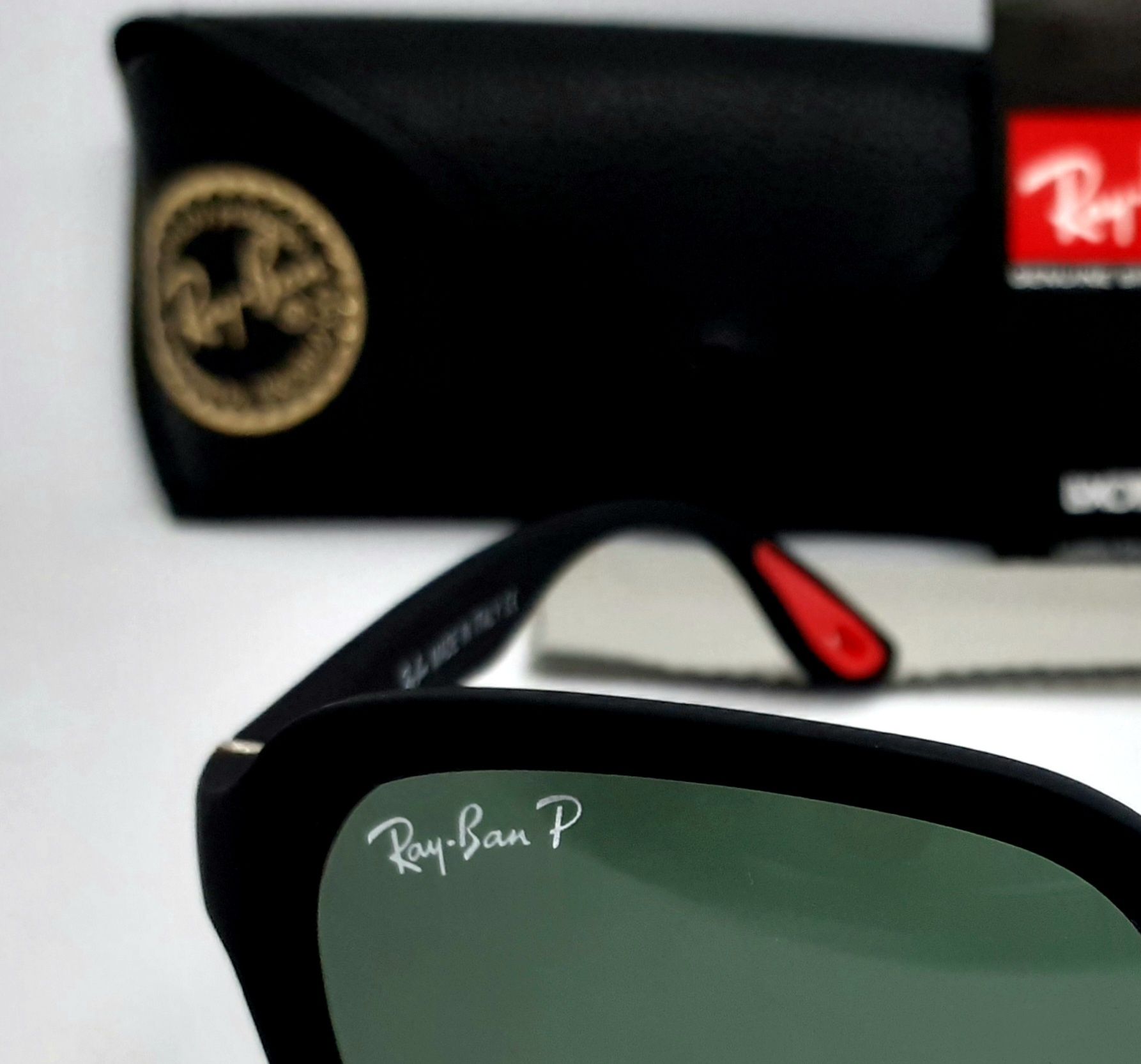 Ray Ban Ferrari очки мужские серо зеленые в черной матов оправе поляр