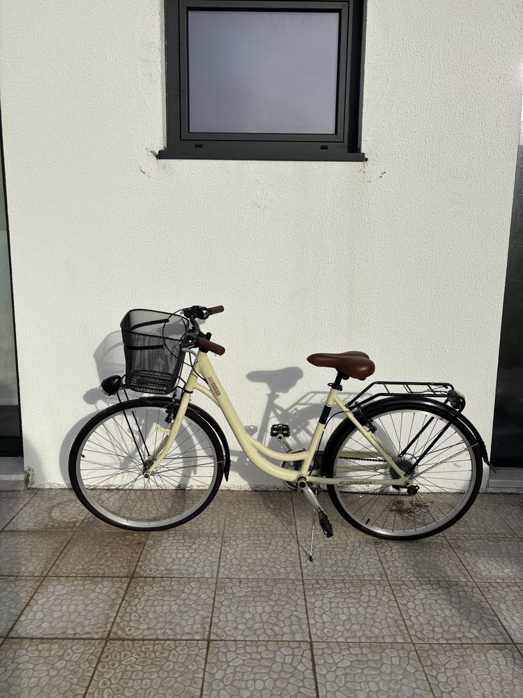 Bicicleta Urbana Conor - WRC Soho crema