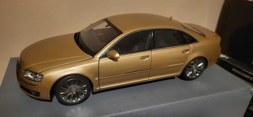 Model 1:18, Audi A8 W12 (2010), Kyosho, złoty