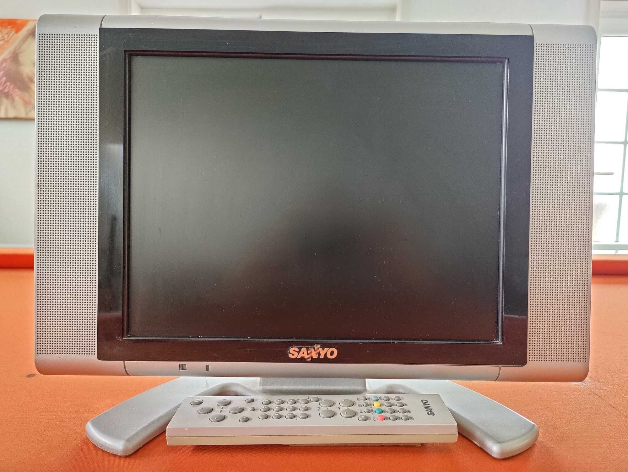 LCD Sanyo CE15L02